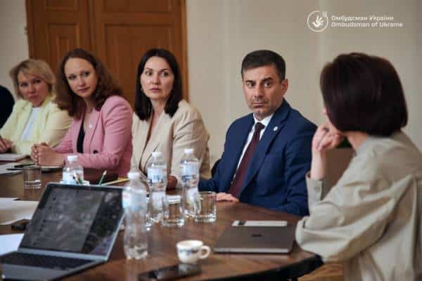 Лубінець вказав Лісовому на проблеми з реформою старшої школи та підготовкою до НМТ 6 Лубінець вказав Лісовому на проблеми з реформою старшої школи та підготовкою до НМТ 6