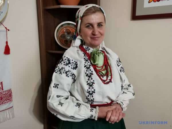 Як вінницькі умільці вдачу жінки у вишивці «зашифрували» 9 Як вінницькі умільці вдачу жінки у вишивці «зашифрували» 9