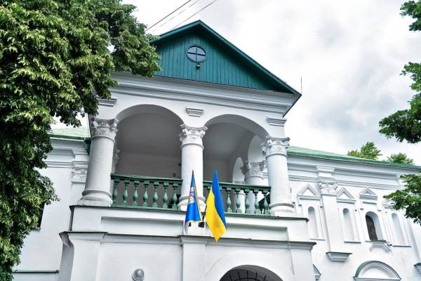 У музеї «Будинок київського війта» презентували відреставровану виставку про історію місцевого самоврядування 10