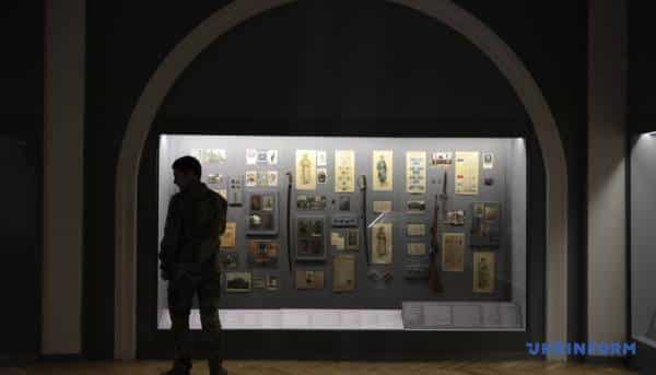 У Києві вшанували сторіччя з дня смерті Симона Петлюри новою експозицією. 12 У Києві вшанували сторіччя з дня смерті Симона Петлюри новою експозицією. 12
