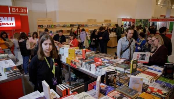 Книжковий Арсенал, чотирнадцятий за рахунком, привернув увагу 27 тисяч відвідувачів.