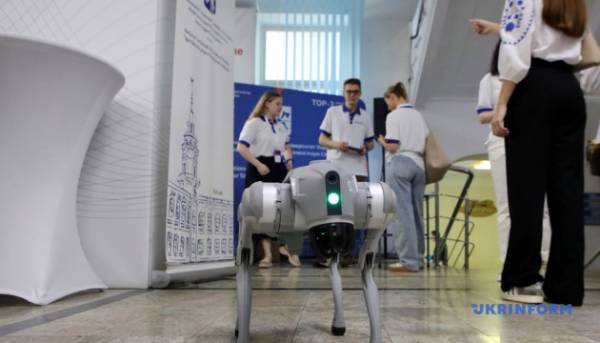 В Україні працюють понад 50 програм подвійних дипломів з іноземними партнерами - радниця Президента 16 В Україні працюють понад 50 програм подвійних дипломів з іноземними партнерами - радниця Президента 16