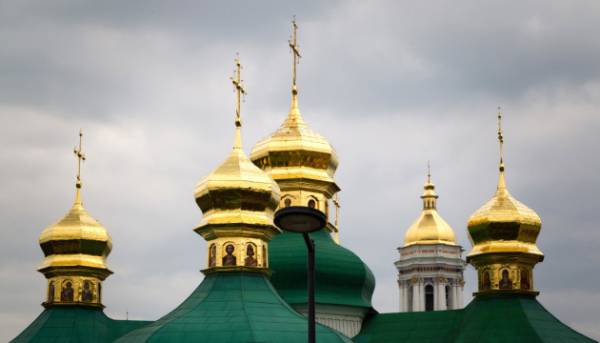 ГОЛОВНА 22 Збереження реліквій Лаври стало можливим завдяки вчасній евакуації, як зазначив єпископ Авраамій