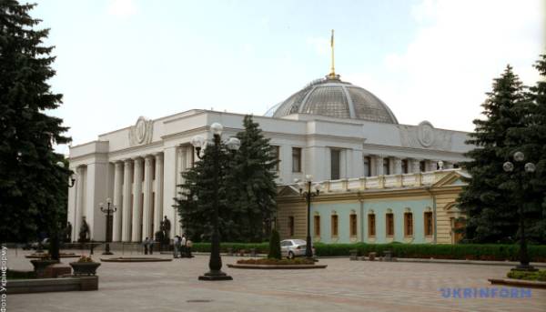 За необхідності у Раді створять ТСК щодо можливих злочинів у полку «Скеля» – депутат