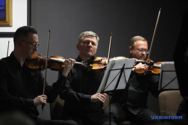 Камерний оркестр Києва представив збірку музичних творів українських авторів 13