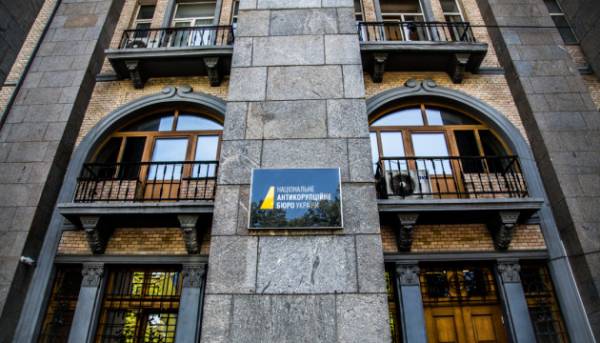 НАБУ затримало народного депутата, обвинуваченого в одержанні хабаря 11