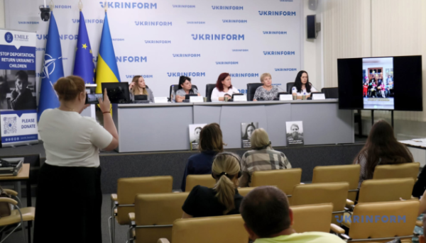 ГОЛОВНА 36 Росіяни незаконно вивезли 84 вихованців інтернату в Олешках: активісти встановили місцезнаходження 46 дітей
