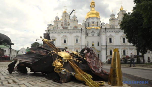 ГОЛОВНА 42 Намісник лаври повідомив про стан печер із мощами після нападу РФ