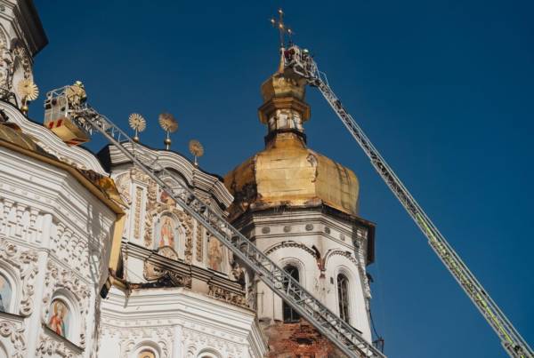 19 об'єктів культурної спадщини постраждали на території Києво-Печерської лаври 6