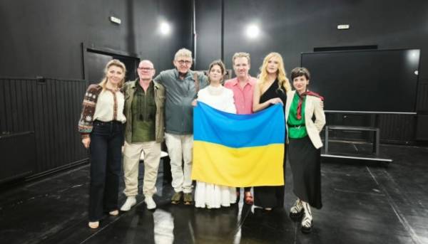 ГОЛОВНА 42 Маріупольський театр драми представив у Румунії виставу «Межа».