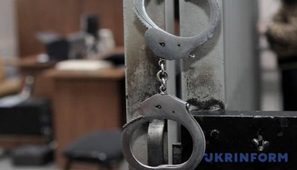 ГОЛОВНА 22 У Польщі чоловік, який цькував українських дітей в автобусі, може отримати до…