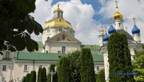 Перевірка виявила, що Почаївська лавра афілійована з РПЦ
