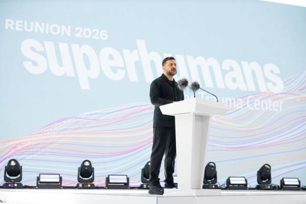 Президент і перша леді зустрілися з ветеранами Superhumans 7
