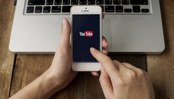 СБУ, Лорак, Басков, Розенбаум: YouTube видалив в Україні канали виконавців, які підтримують війну