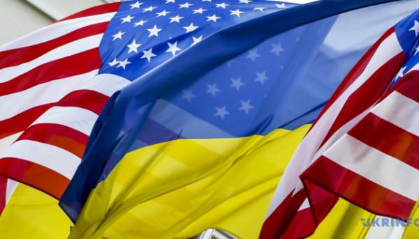 ГОЛОВНА 27 У Києві до 250-ї річниці проголошення Незалежності США презентувати памʼятну монету