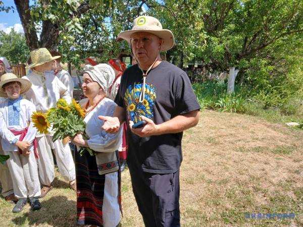 «Зажинки»: перші зібрані з поля колоски відклали для різдвяного дідуха 26