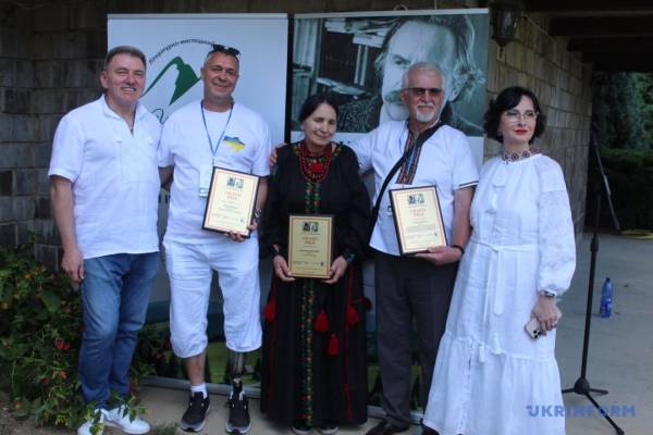 На фестивалі "Чендей" в Ужгороді київські учасники здобули переважну більшість перемог. 15