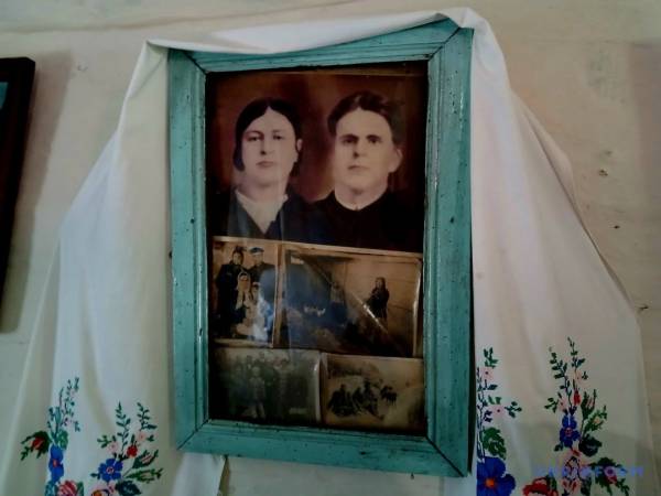 «Зажинки»: перші зібрані з поля колоски відклали для різдвяного дідуха 17