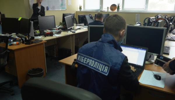 Кіберполіція з початку року знешкодила 28 злочинних угруповань