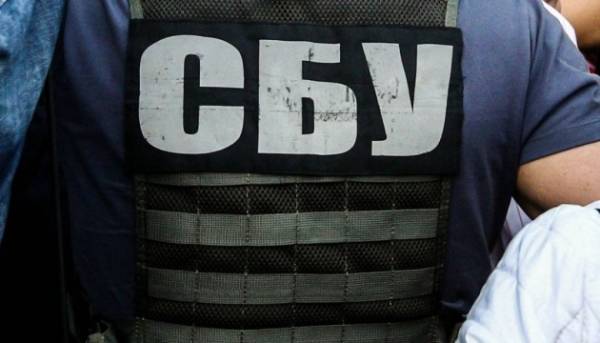 ГОЛОВНА 30 СБУ затримала підприємицю, яка закликала росіян вдарити по Урядовому кварталу в Києві