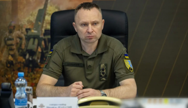 Шахраї створили фейковий акаунт головнокомандувача ЗСУ Драпатого
