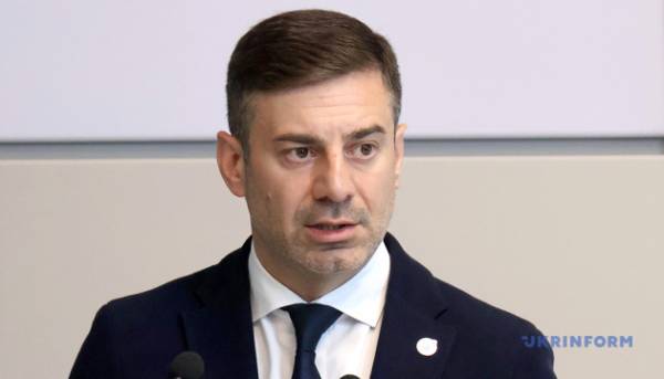 ГОЛОВНА 23 Лубінець закликав переглянути мінімальні конкурсні бали для вступників