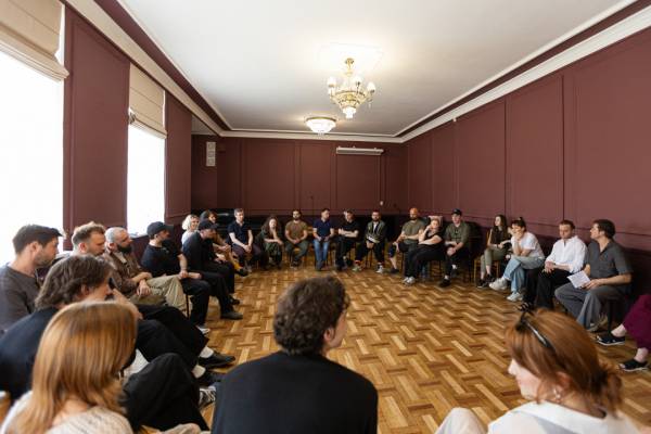 Маріуполь у виставі «Одіссея. Меотида» Івана Уривського стає Ітакою 14 Маріуполь у виставі «Одіссея. Меотида» Івана Уривського стає Ітакою 14