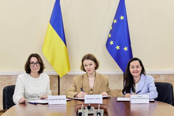 ЮНЕСКО сприятиме відновленню будівель бібліотеки Короленка в Харкові, які постраждали від російських нападів 9