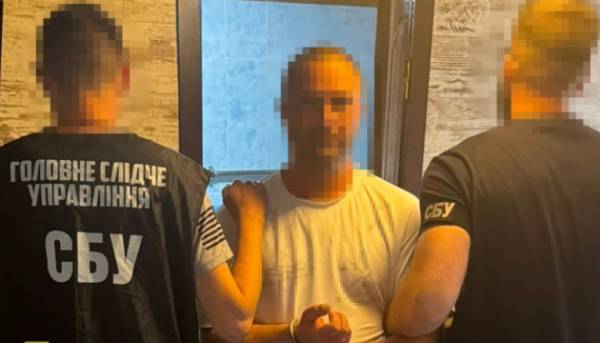СБУ затримала агента росіян, який збирав дані для нових ударів по Київщині та Черкащині 10 СБУ затримала агента росіян, який збирав дані для нових ударів по Київщині та Черкащині 10