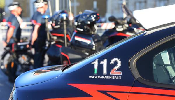 ГОЛОВНА 21 В Італії виявлено картини Сезанна, Матісса та Ренуара, що були викрадені.