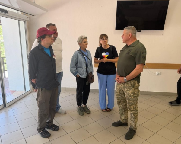 Голлівудський актор Джессі Айзенберг відвідав санаторій Держприкордонслужби 6 Голлівудський актор Джессі Айзенберг відвідав санаторій Держприкордонслужби 6