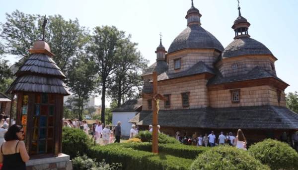 У Жовкві відновили та відкрили церкву-пам’ятку ЮНЕСКО