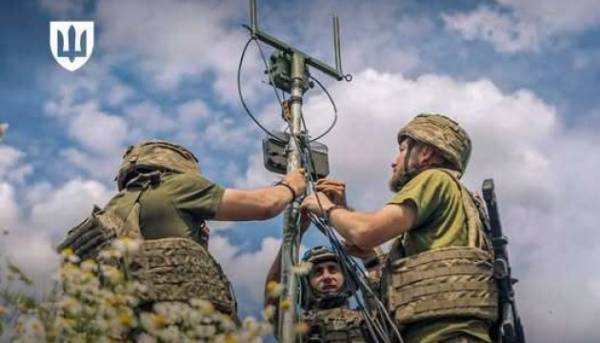 В Україні вперше відзначають День військ зв’язку та кібербезпеки
