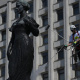Пам'ятник Лесі Українці в Києві зазнав очищення. 35