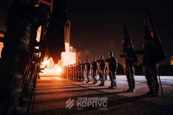 У Києві пройшла церемонія прощання з полковником Євгеном Коновальцем 10