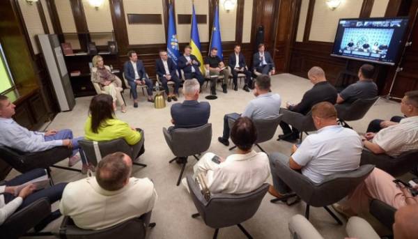 Для прифронтових громад започаткували ініціативу «Безпечний маршрут школяра»