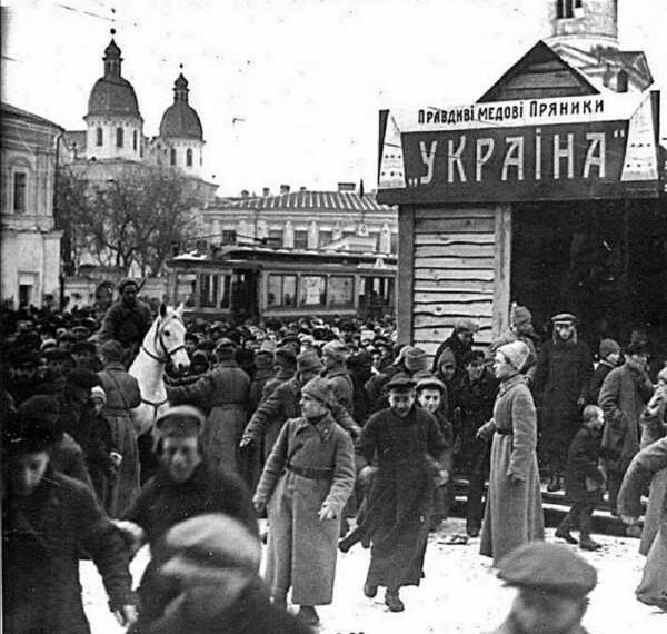 ГОЛОВНА 12 Ретро-детектив Кокотюхи: Київ 1911-го оживає в «Місті з химерами»